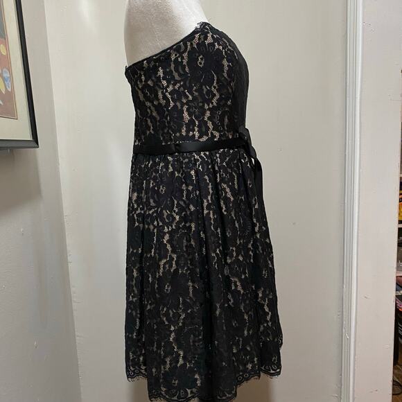 NEW WITH TAGS Robert Rodriguez Neiman Marcus Target Black Lace Dress Size 12 - Picture 4 of 15